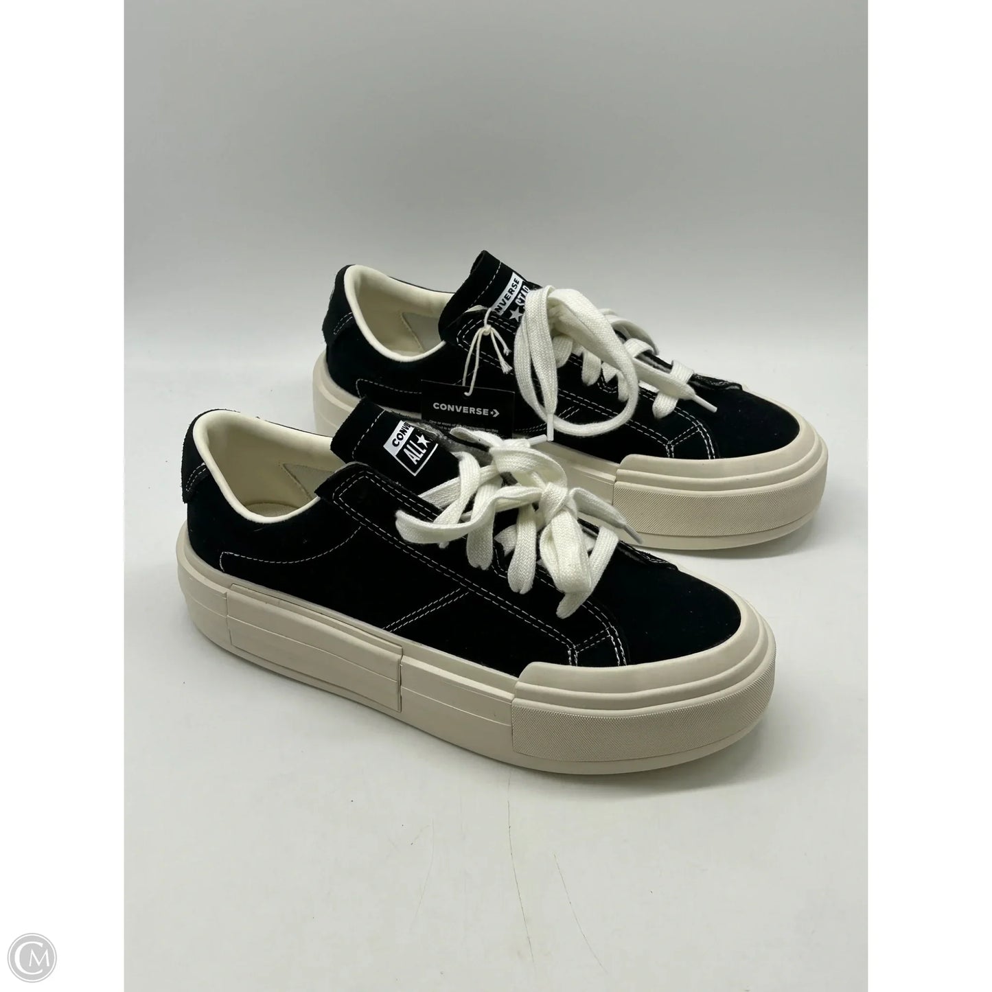 Shoes Sneakers By Converse In Black, Size: 10.5