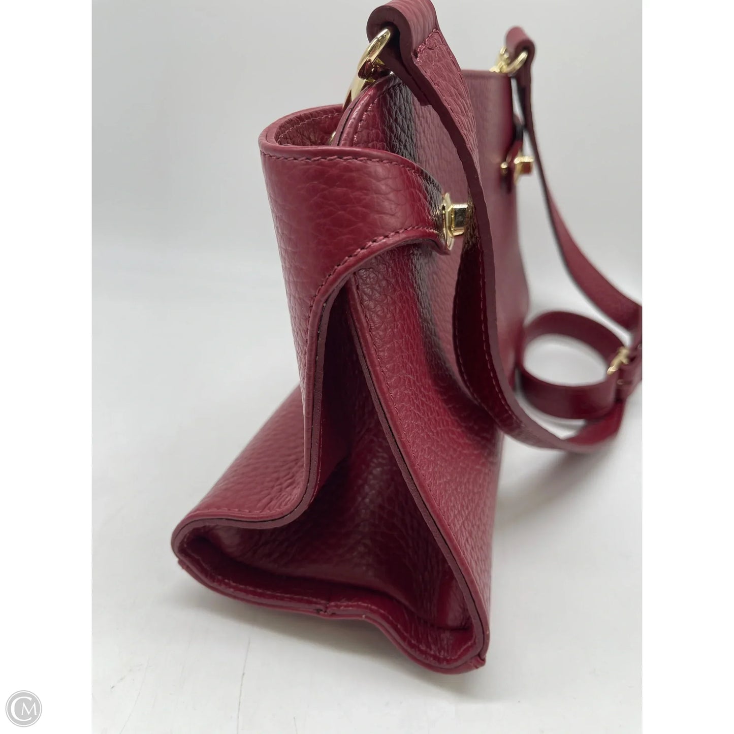 Crossbody By Clothes Mentor, Size: Medium