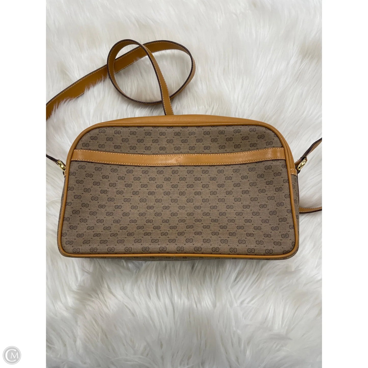 Crossbody Luxury Designer By Gucci, Size: Large