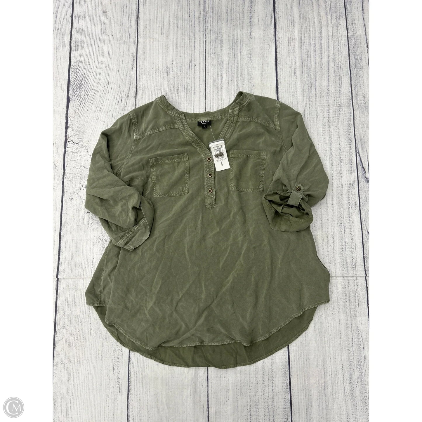 Top 3/4 Sleeve By Torrid In Green, Size: L
