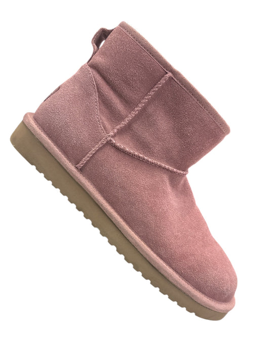 Boots Ankle Flats By Koolaburra By Ugg In Pink, Size: 7