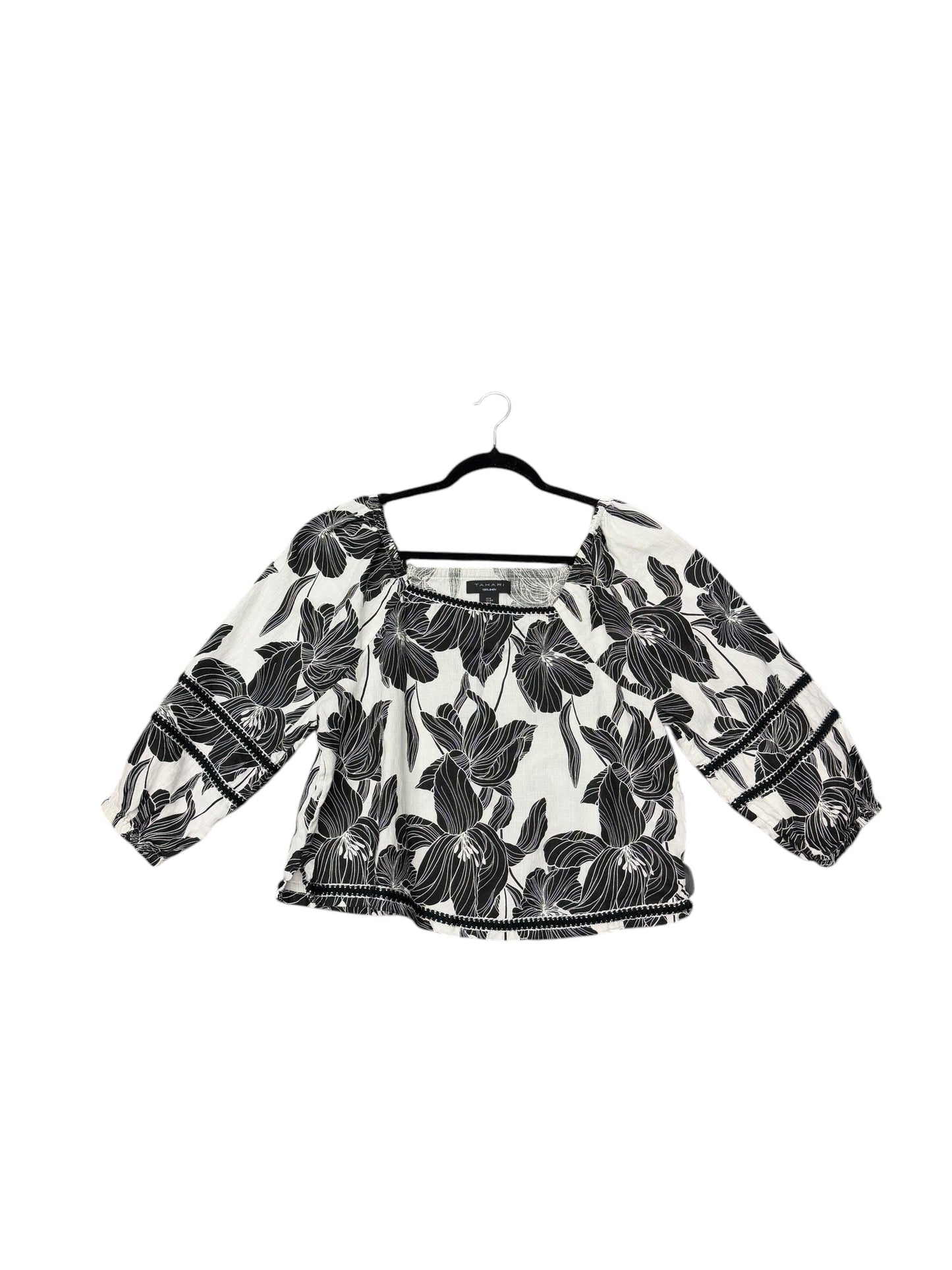 Blouse Short Sleeve By Tahari By Arthur Levine In Black & White, Size: M