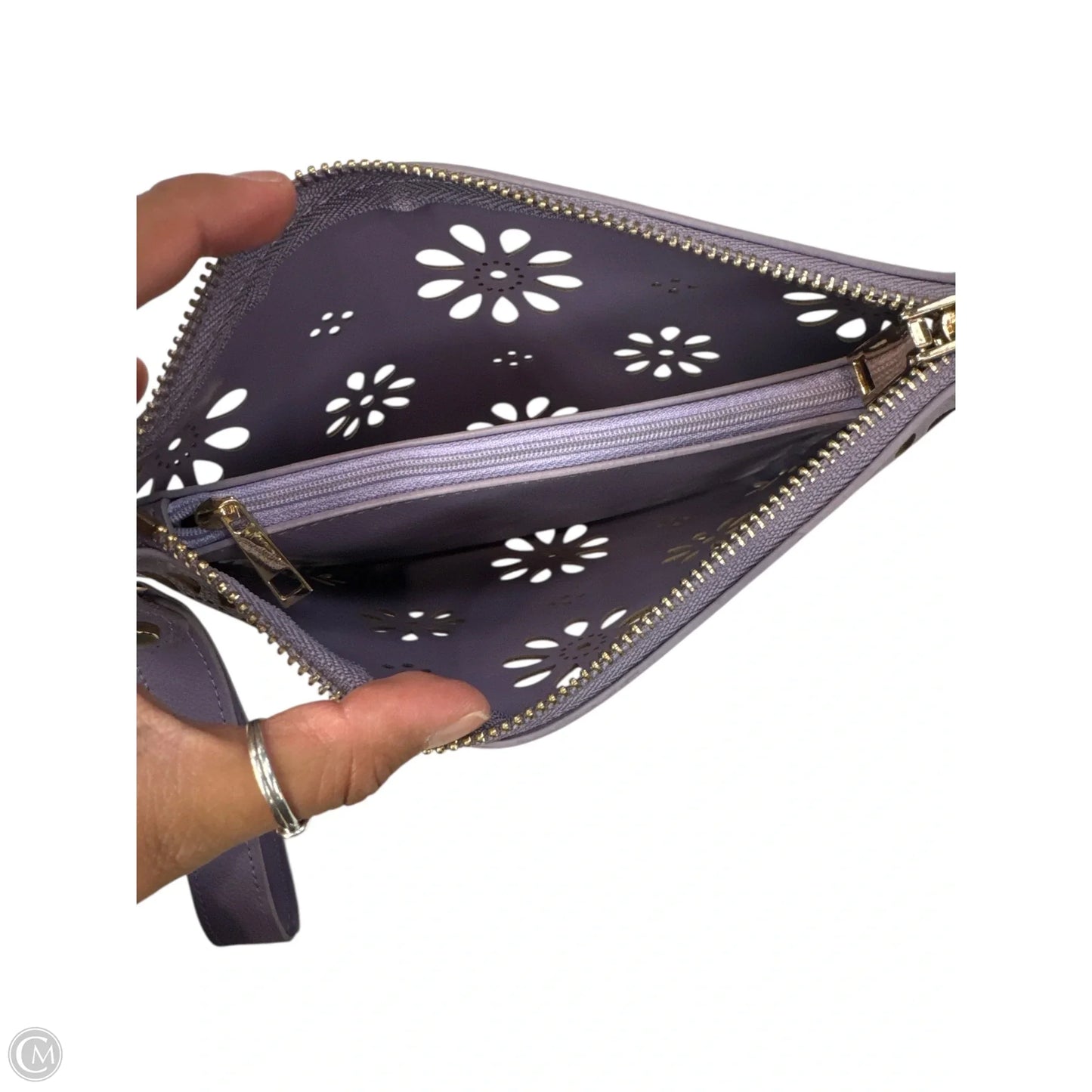 Wristlet By Clothes Mentor, Size: Large