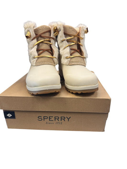 Boots Snow By Sperry In Cream, Size: 6