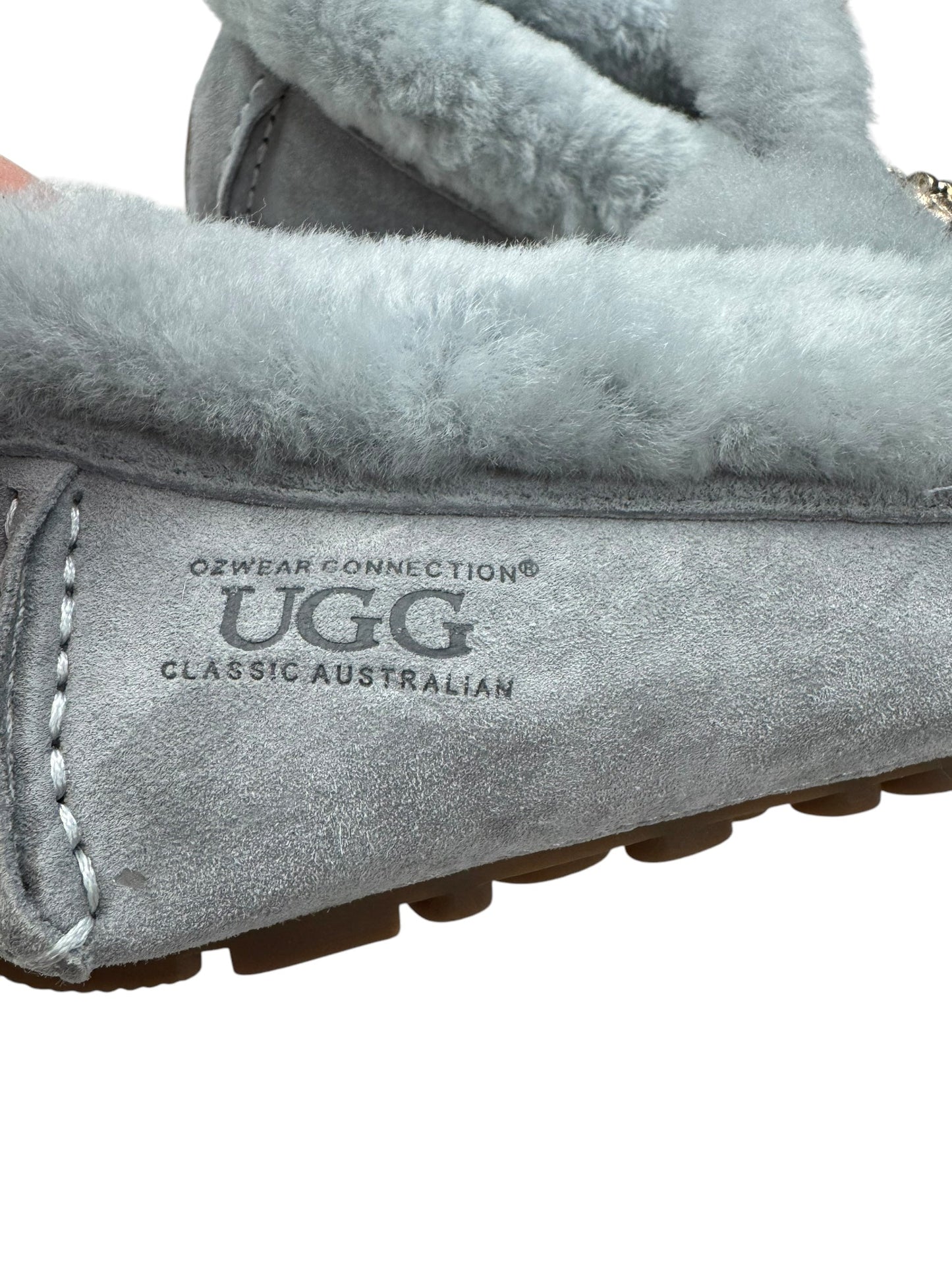 Shoes Flats By Ugg In Grey, Size: 6