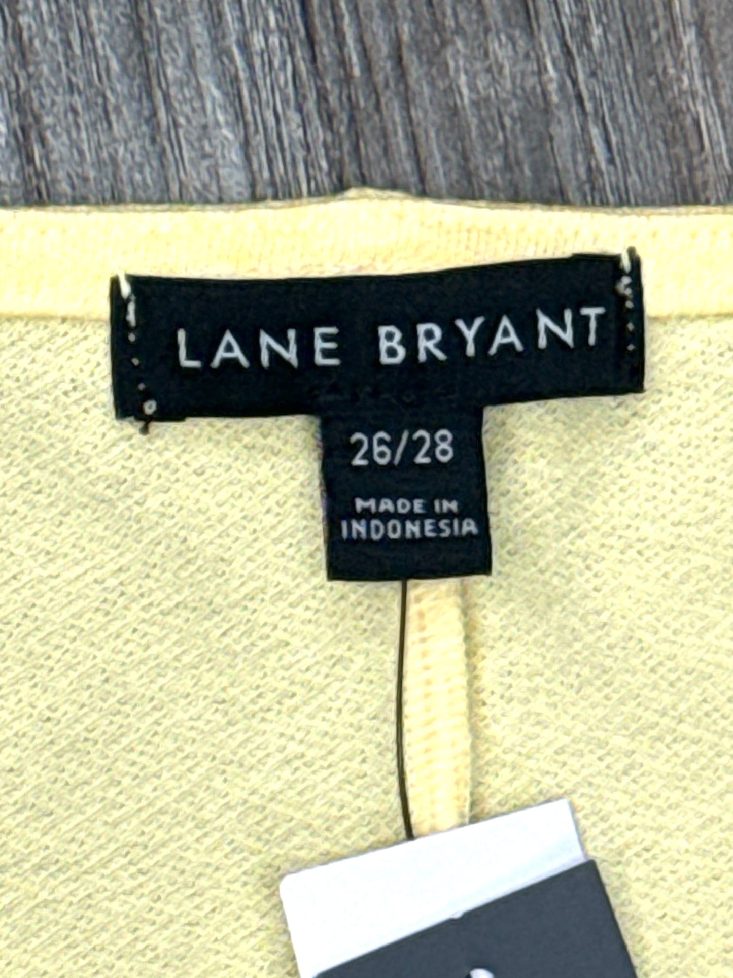 Yellow Top Short Sleeve Lane Bryant, Size 4x