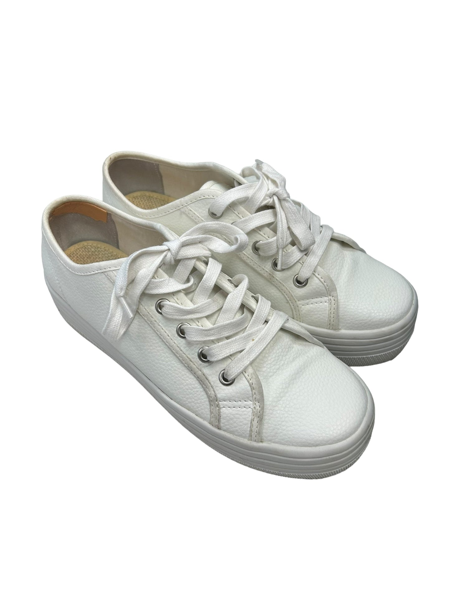White Shoes Sneakers Platform Steve Madden, Size 10