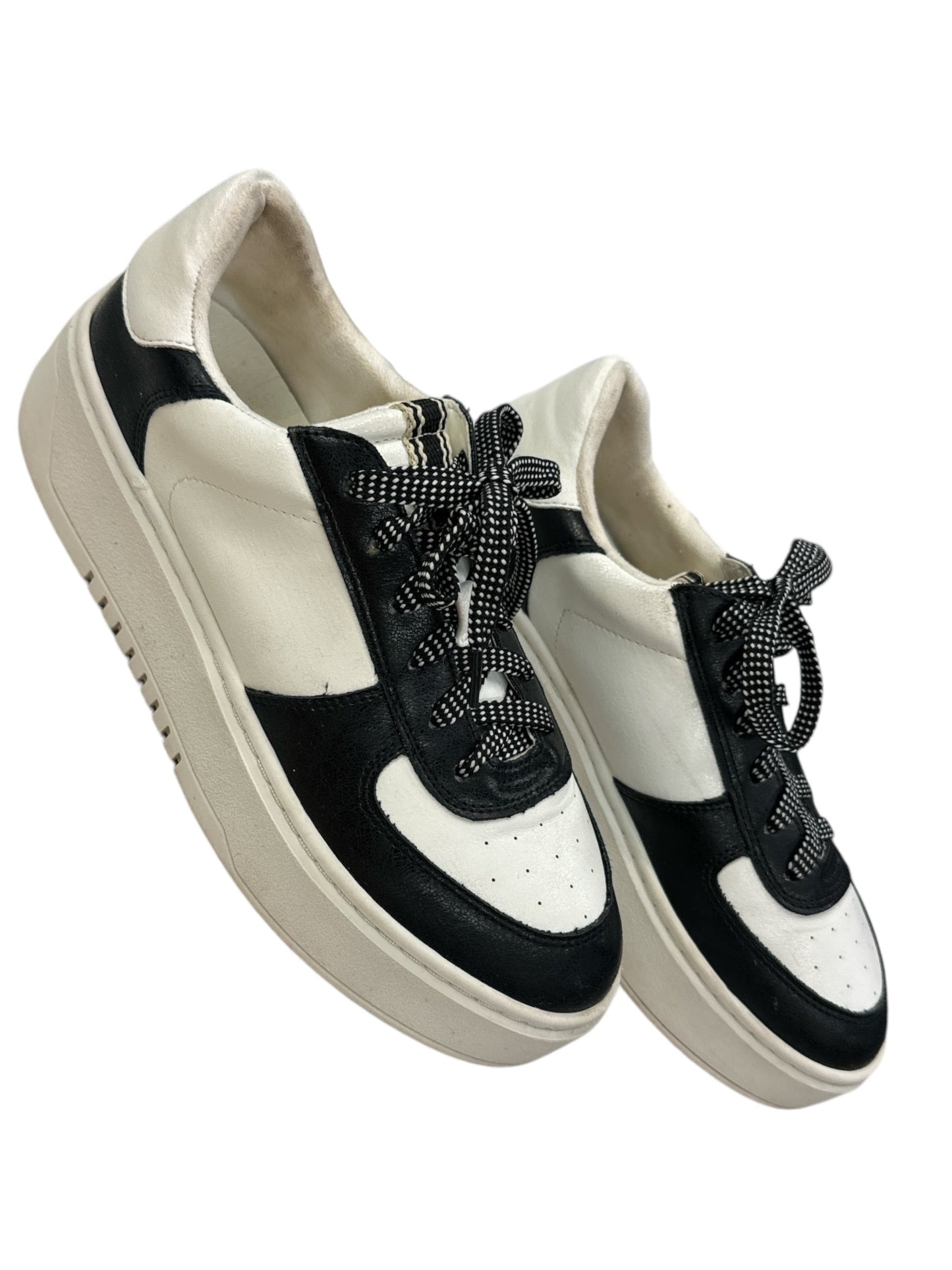 Shoes Sneakers By Shu Shop In Black & White, Size: 8.5