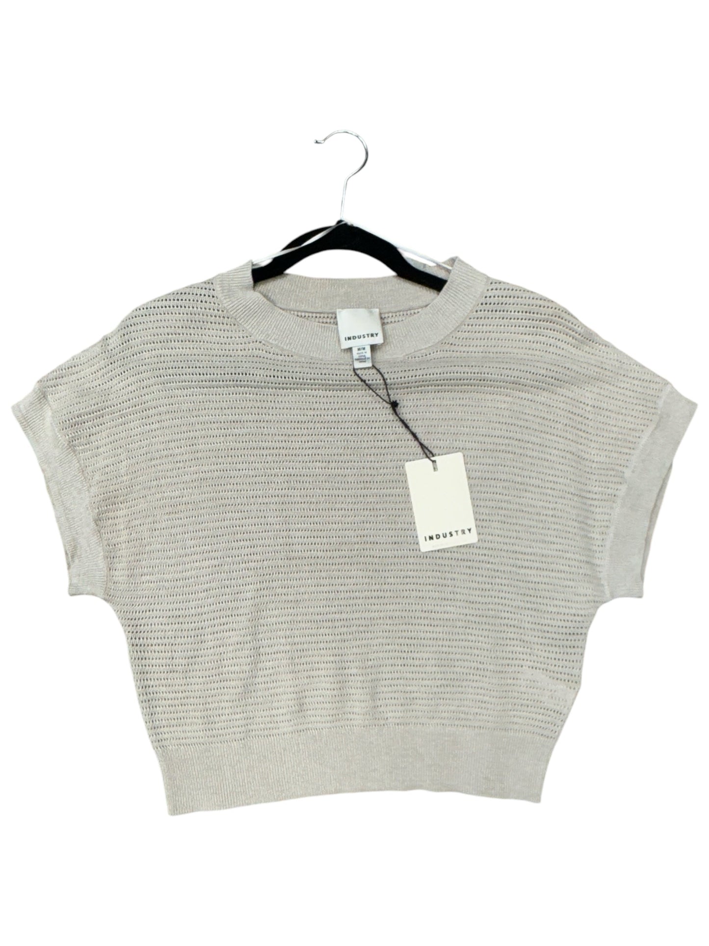 Top Short Sleeve By Clothes Mentor In Beige, Size: M