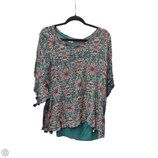 Top Short Sleeve By Maurices In Multi-colored, Size: 4x