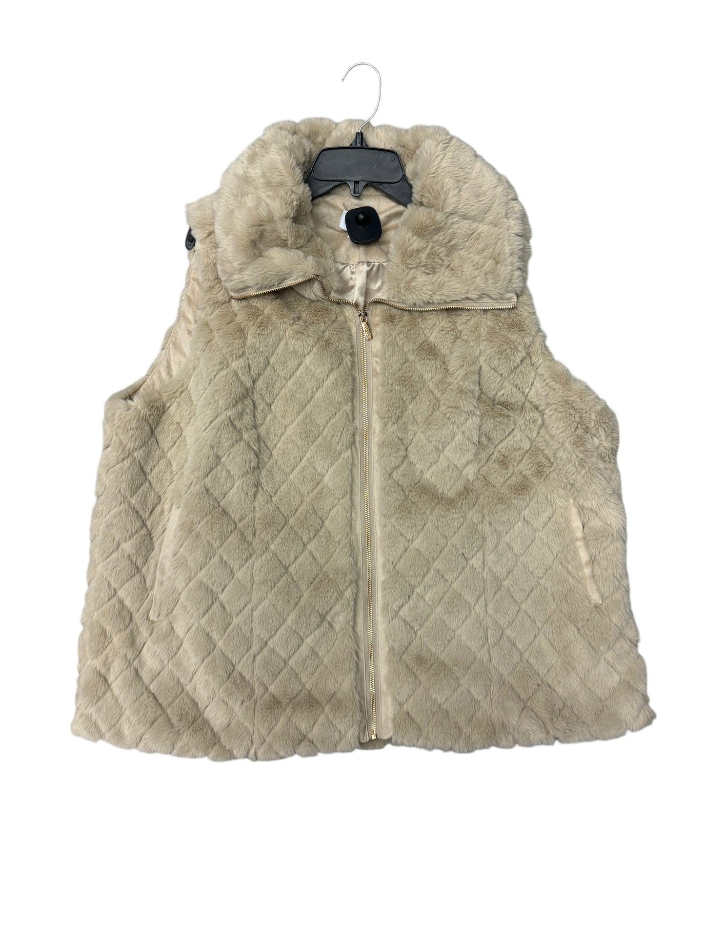 Vest Faux Fur & Sherpa By Carmen By Carmen Marc Valvo In Beige, Size: 1x