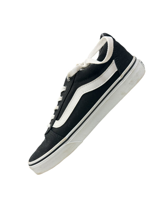 Shoes Sneakers By Vans In Black, Size: 7.5