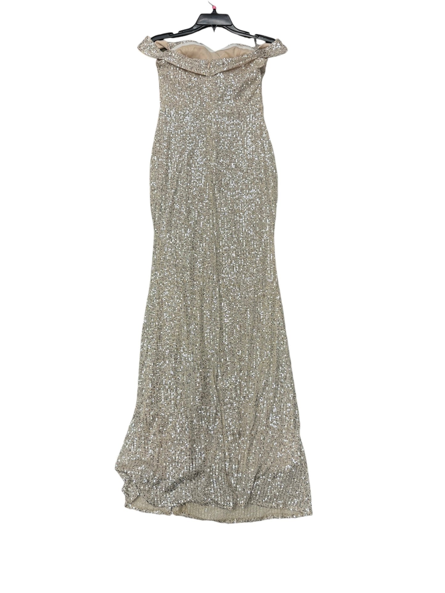 Dress Party Long By Clothes Mentor In Cream, Size: 2