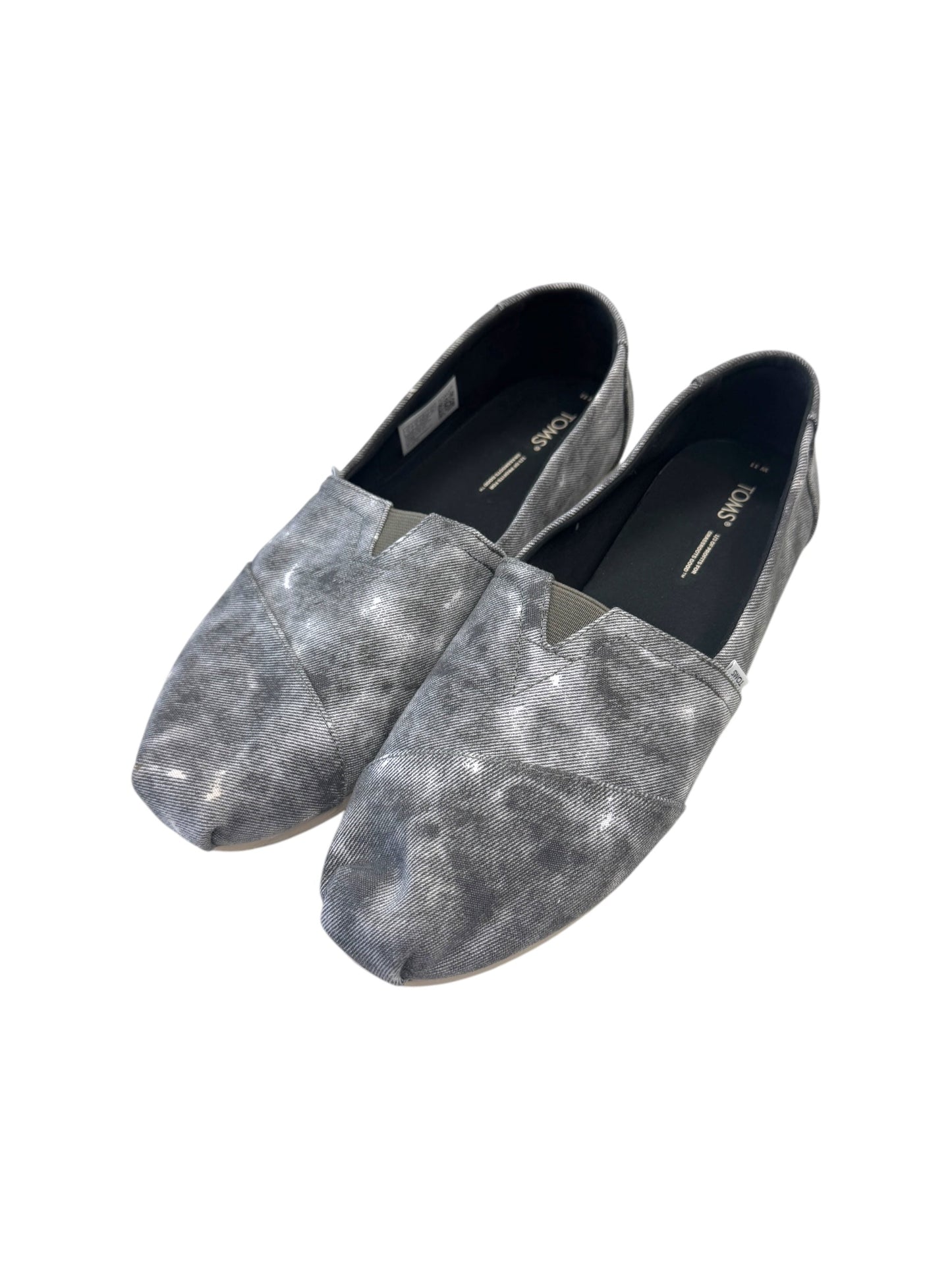 Shoes Flats By Toms In Grey, Size: 11