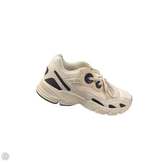 Shoes Athletic By Adidas In Cream, Size: 7