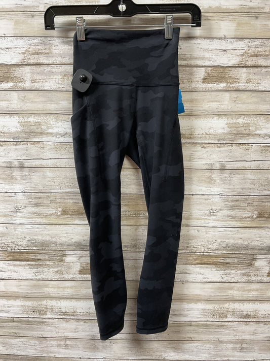 Athletic Leggings Capris By Lululemon In Camouflage Print, Size:0
