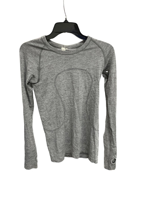 Athletic Top Long Sleeve Crewneck By Lululemon In Grey, Size: 6