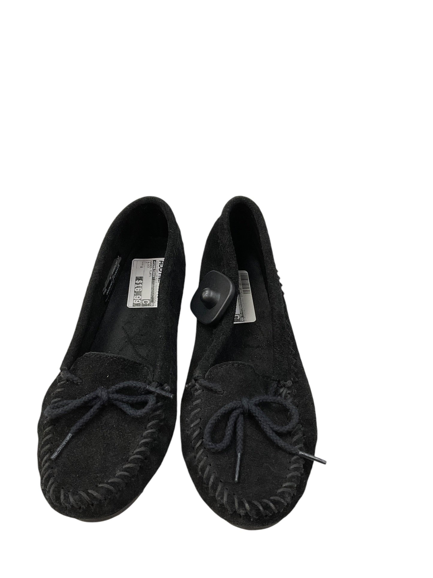 Shoes Flats By Minnetonka In Black, Size: 8