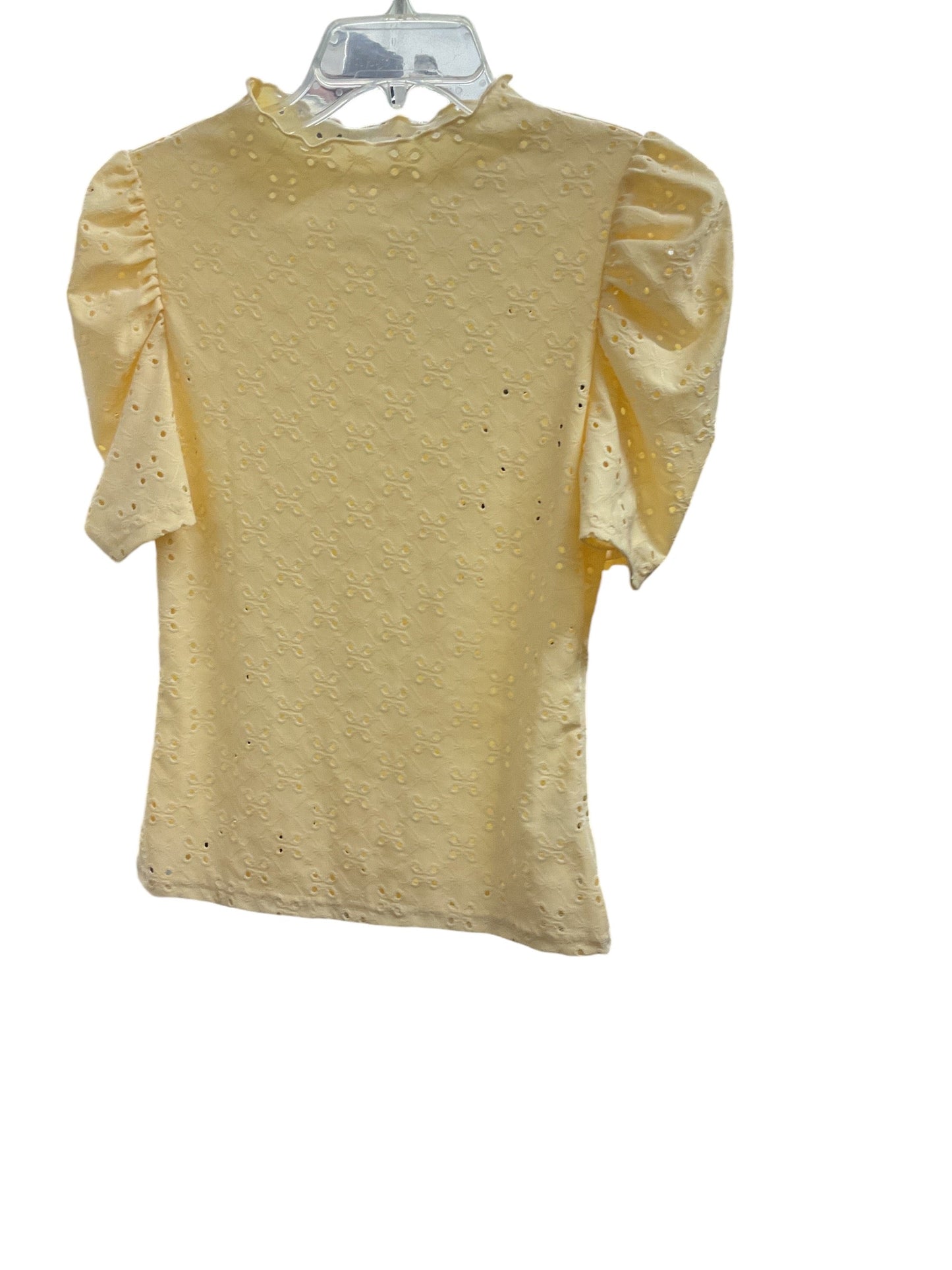 Top Short Sleeve By Shein In Yellow, Size: M