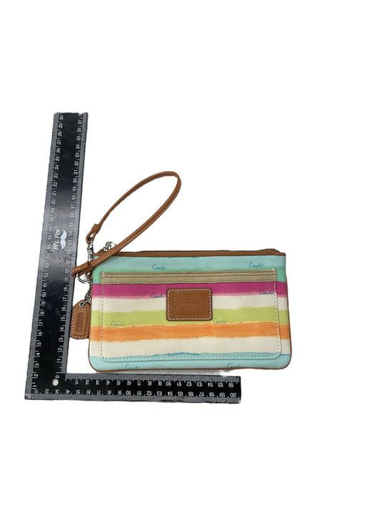 Wristlet Designer By Coach, Size: Medium