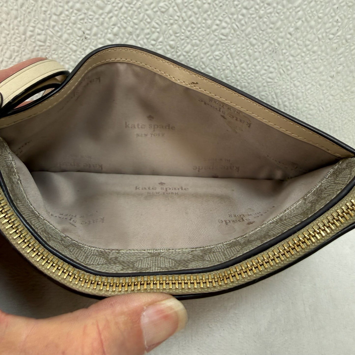 Wristlet Designer By Kate Spade, Size: Small