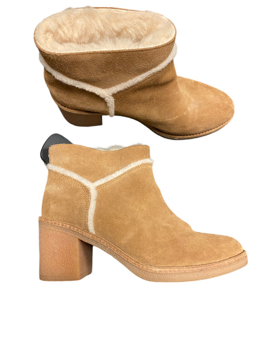 Boots Designer By Ugg In Tan, Size: 8