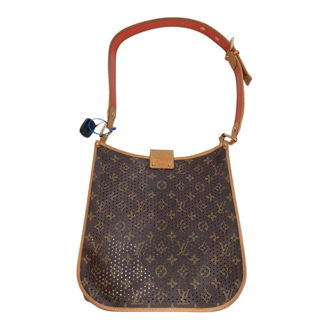 Handbag Luxury Designer By Louis Vuitton, Size: Medium