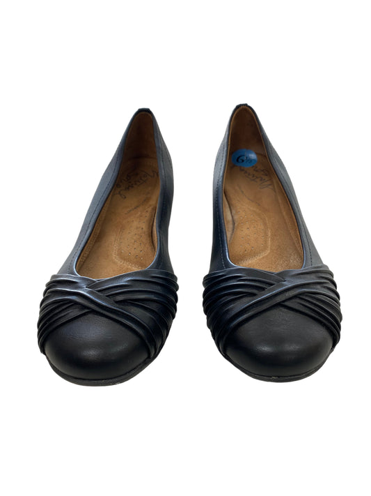 Black Shoes Flats Natural Soul, Size 8.5