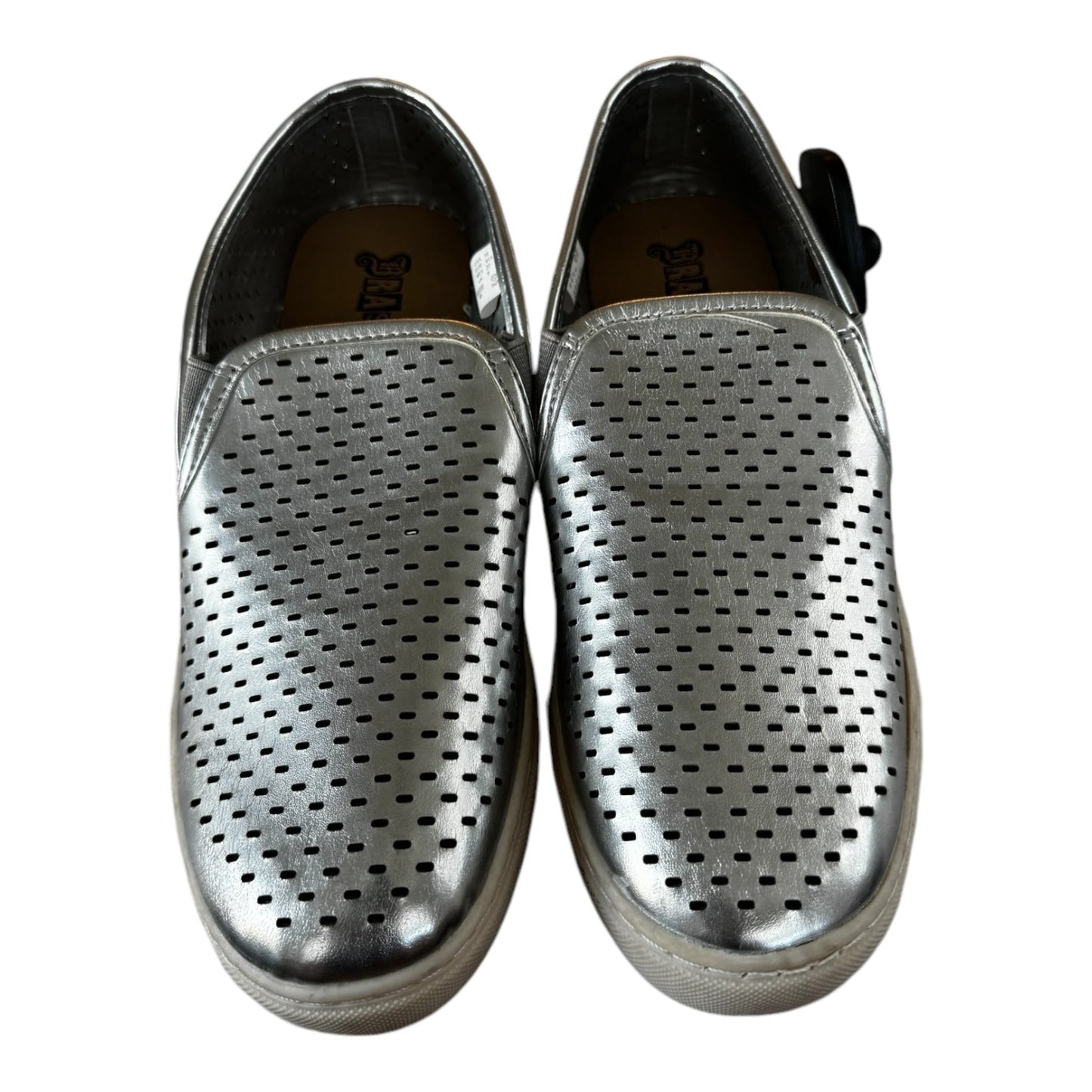 Shoes Flats By Brash In Silver, Size: 10