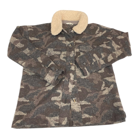 Jacket Shirt By Mystree In Camouflage Print, Size: S