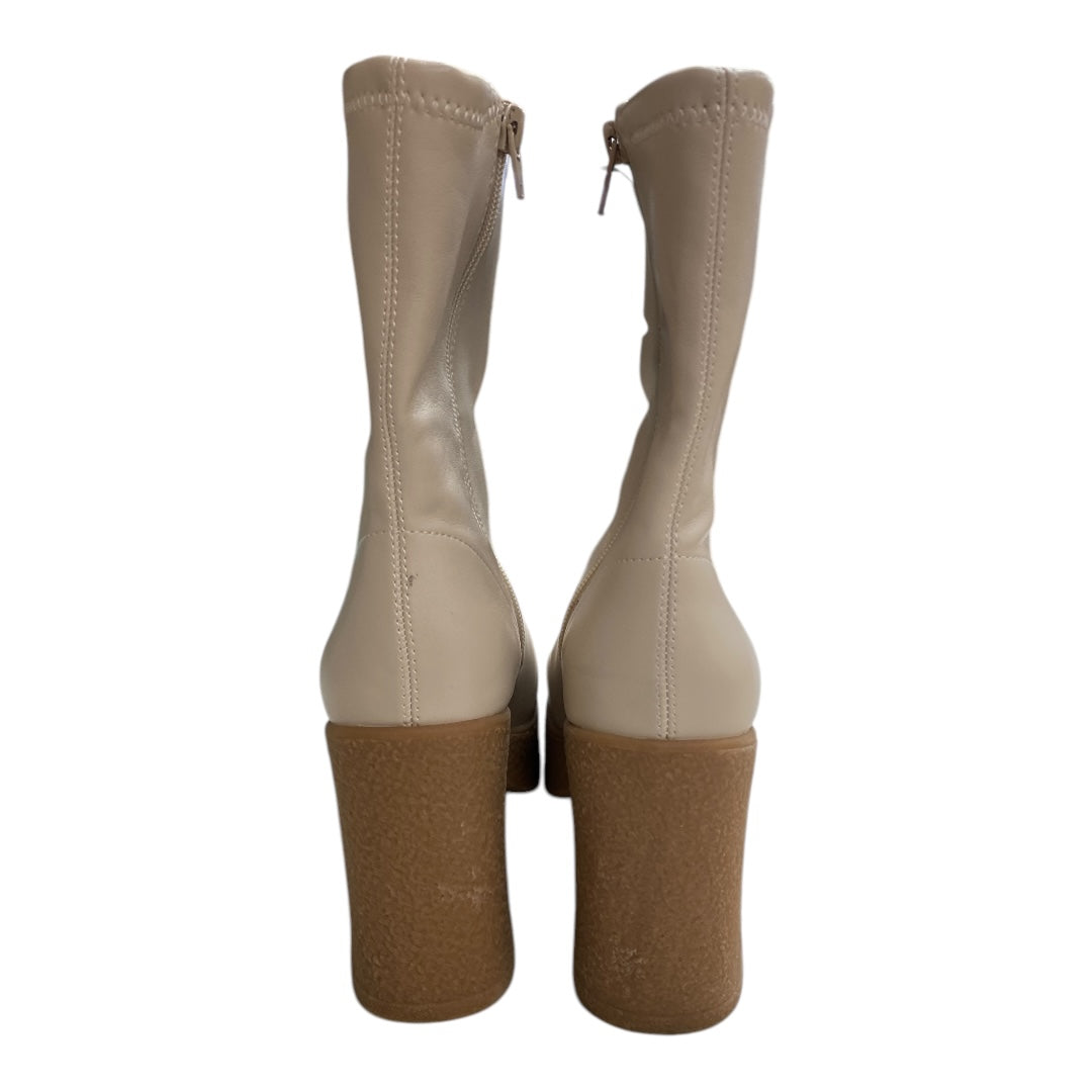 Boots Ankle Heels By Chinese Laundry In Cream, Size: 6