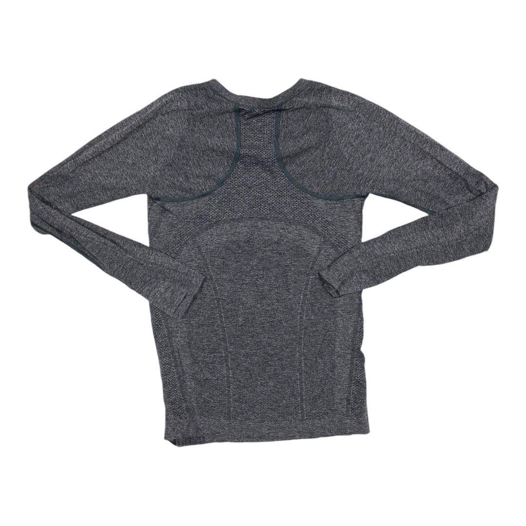 Athletic Top Long Sleeve Crewneck By Athleta In Grey, Size: S