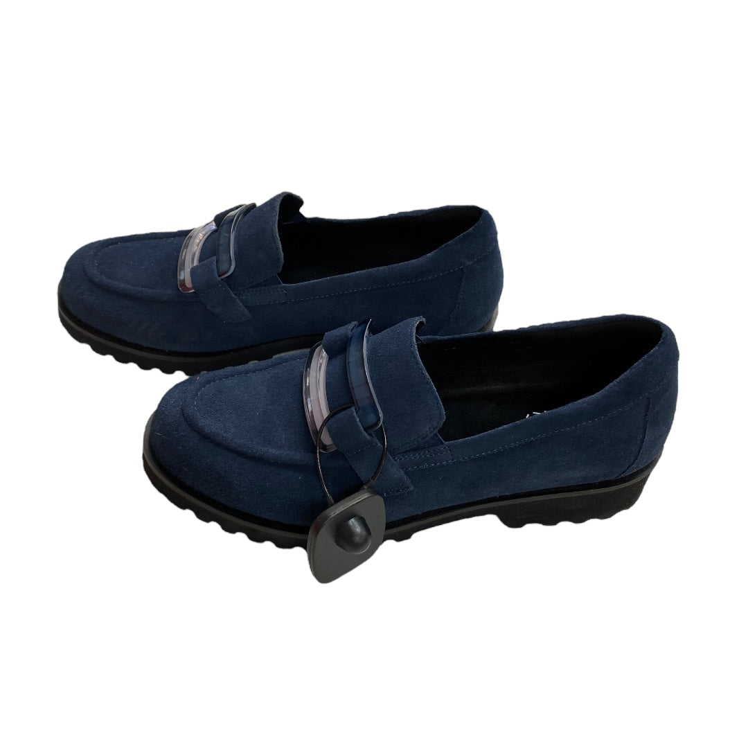 Shoes Flats By Vaneli In Navy, Size: 8.5