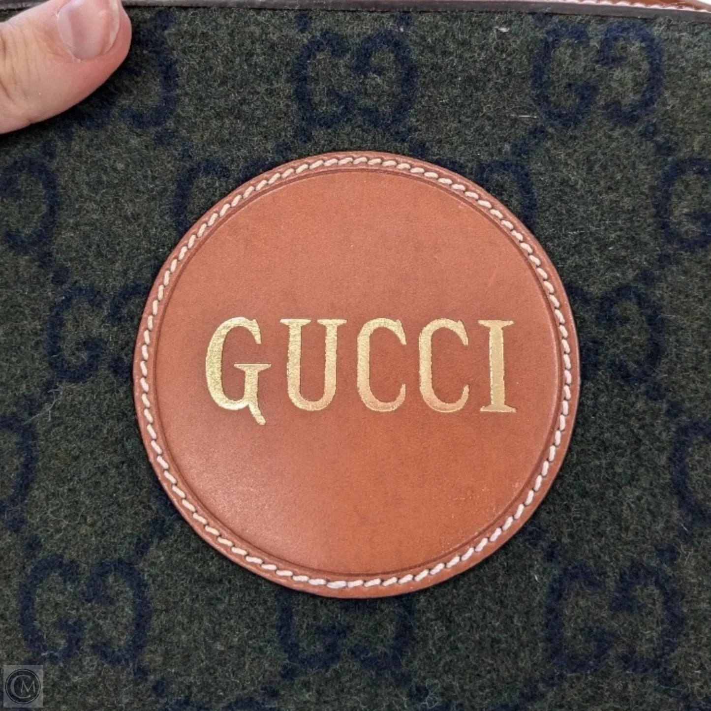 Handbag Luxury Designer By Gucci, Size: Small