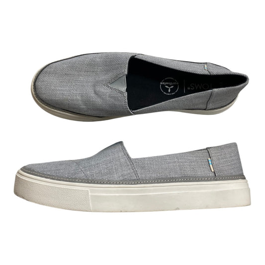 Shoes Flats By Toms In Grey, Size: 7.5