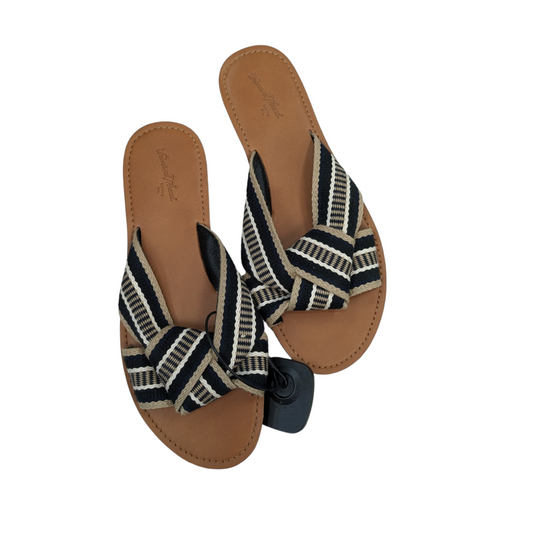 Striped Pattern Sandals Flats Universal Thread, Size 7