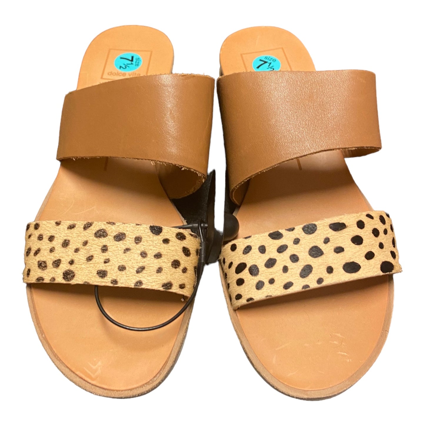 Tan Sandals Flats Dolce Vita, Size 7.5