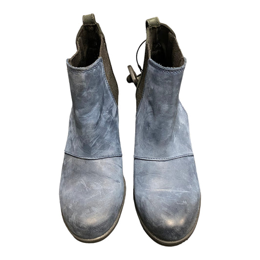 Black & Blue Boots Designer Sorel, Size 8
