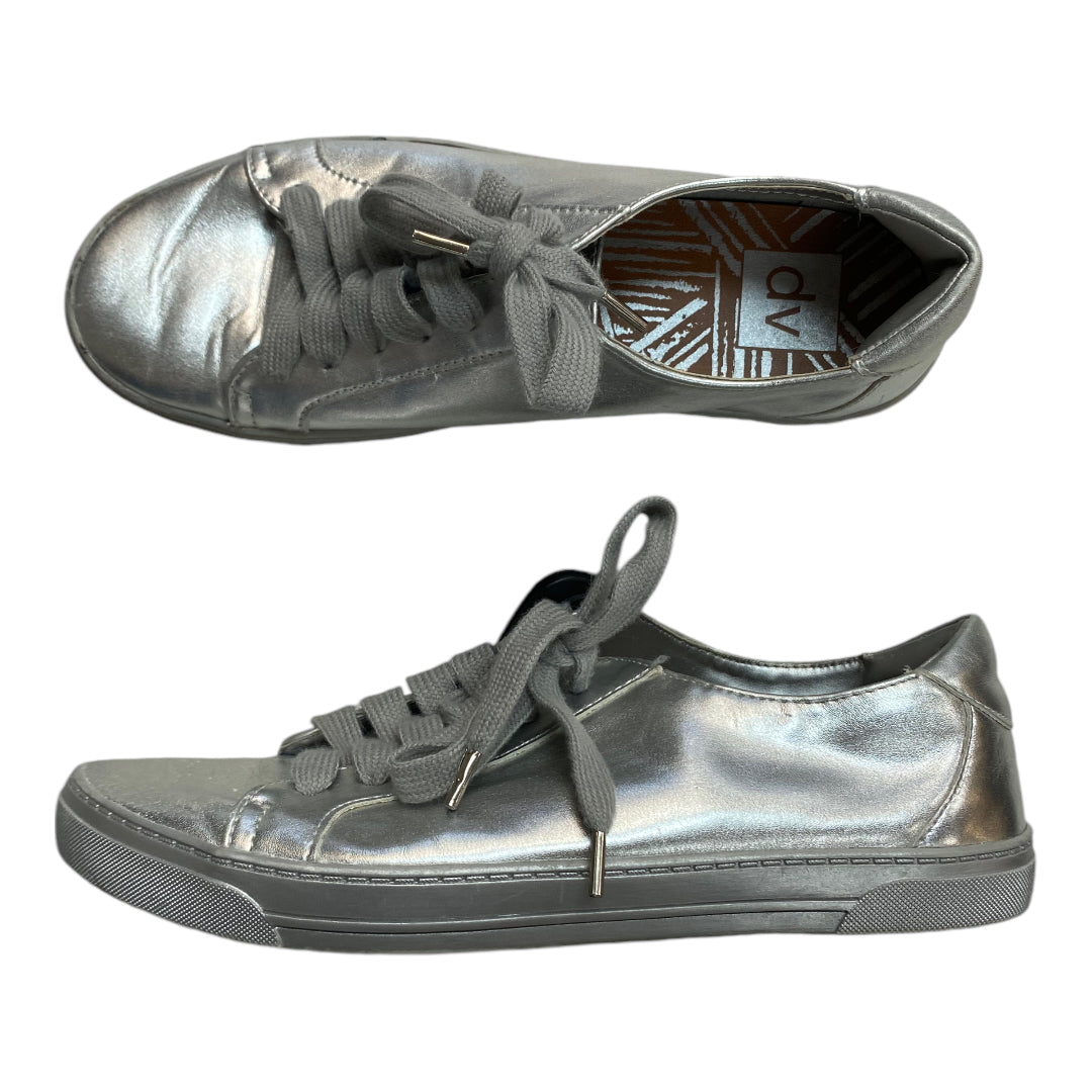 Shoes Sneakers By Dolce Vita In Silver, Size: 9