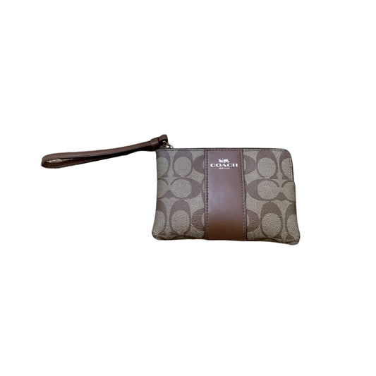 Wristlet Designer By Coach  Size: Small