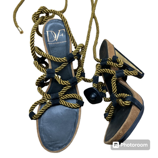 Sandals Designer By Diane Von Furstenberg  Size: 9
