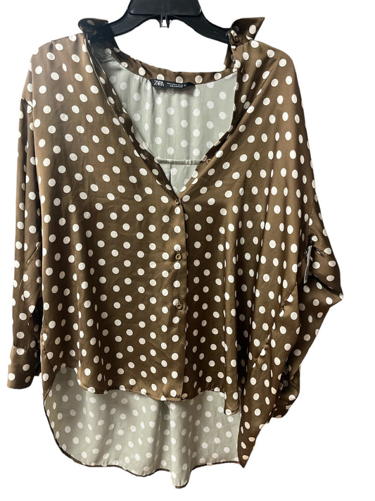 Top Long Sleeve By Zara In Polkadot Pattern, Size: M