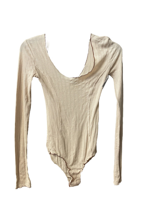 Top Long Sleeve By Free People In Tan, Size: Xs