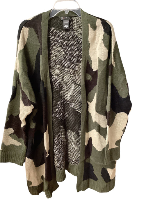 Sweater Cardigan By Clothes Mentor In Camouflage Print, Size: 2x