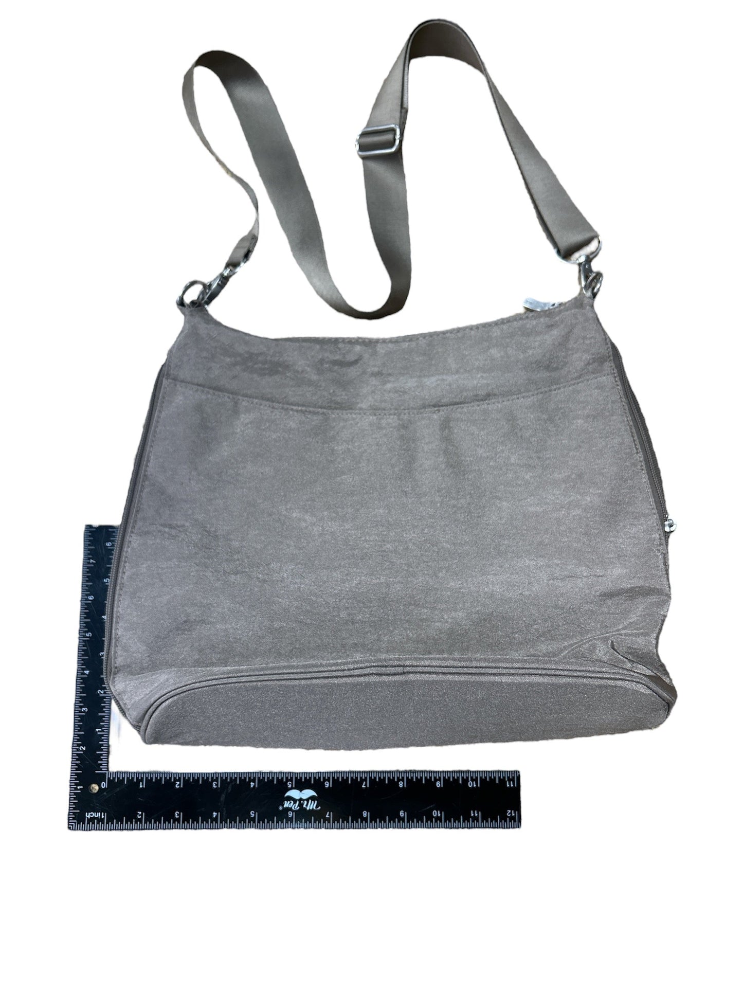 Crossbody By Baggallini, Size: Medium