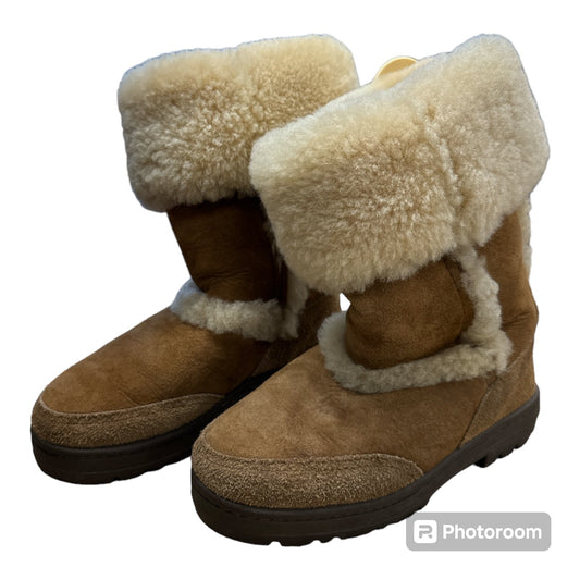 Brown Boots Snow Ugg, Size 5