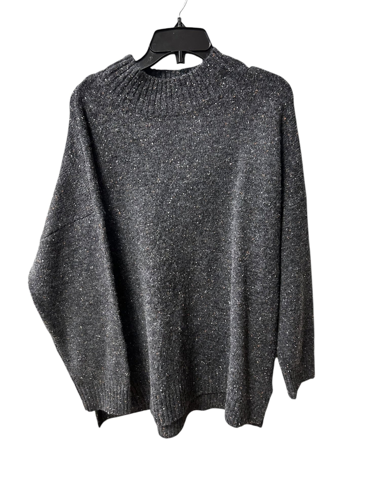 Sweater By Clothes Mentor In Grey, Size: 1x