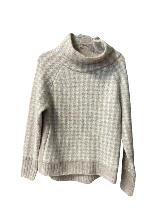 Sweater By Rd Style In Grey, Size: M