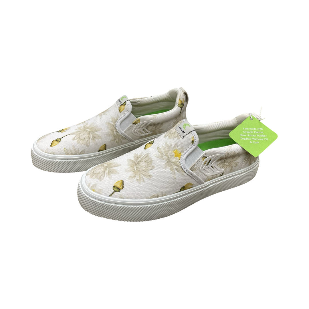 Shoes Sneakers By Cariuma In Floral Print, Size:7.5