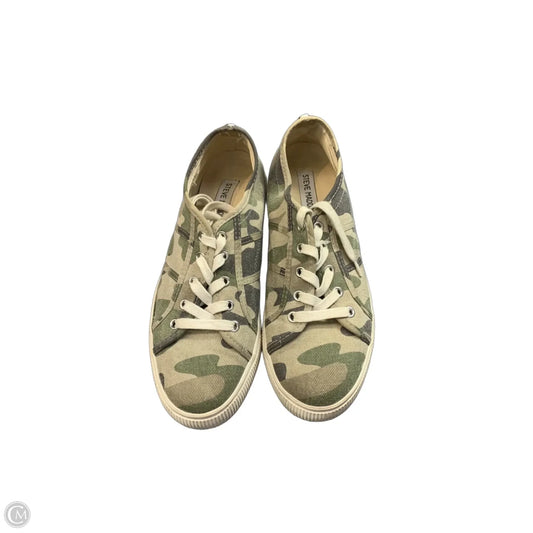 Shoes Sneakers By Steve Madden In Camouflage Print, Size: 9